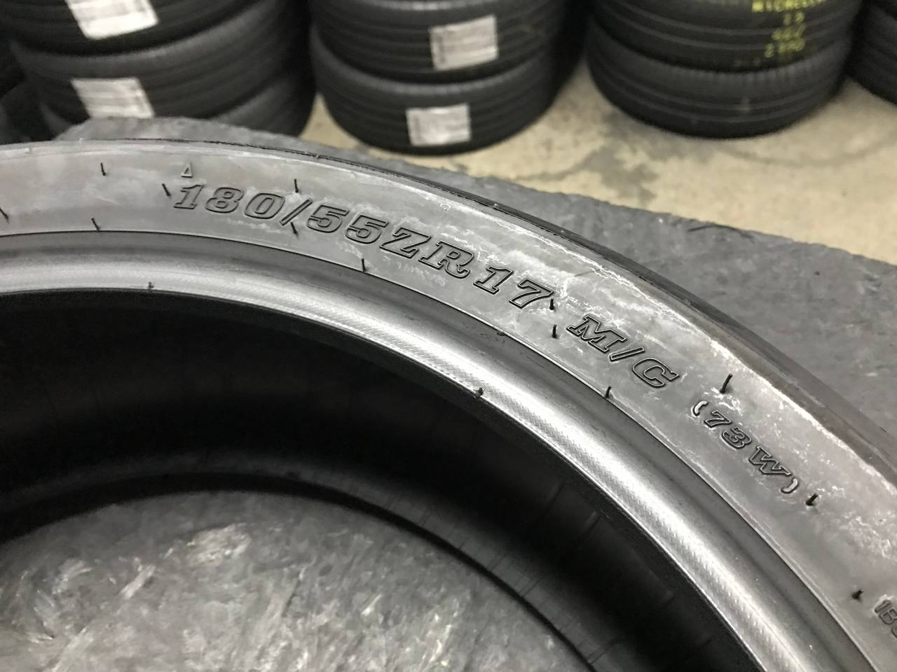 180/55 R17 Dunlop SportMax D214