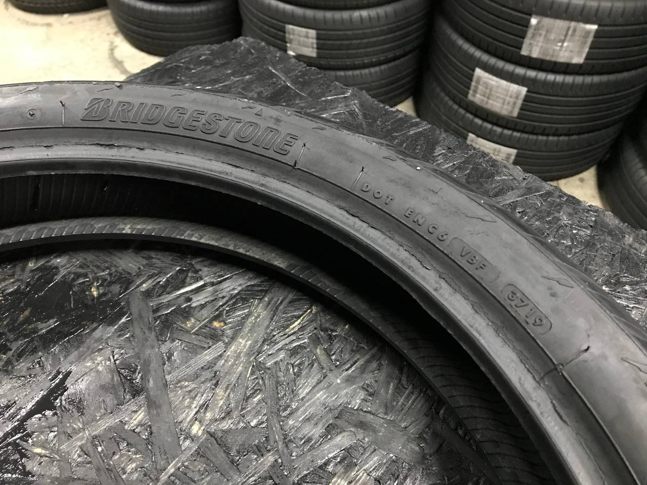 120/70 R19 Bridgestone Battlax Adventure A41F