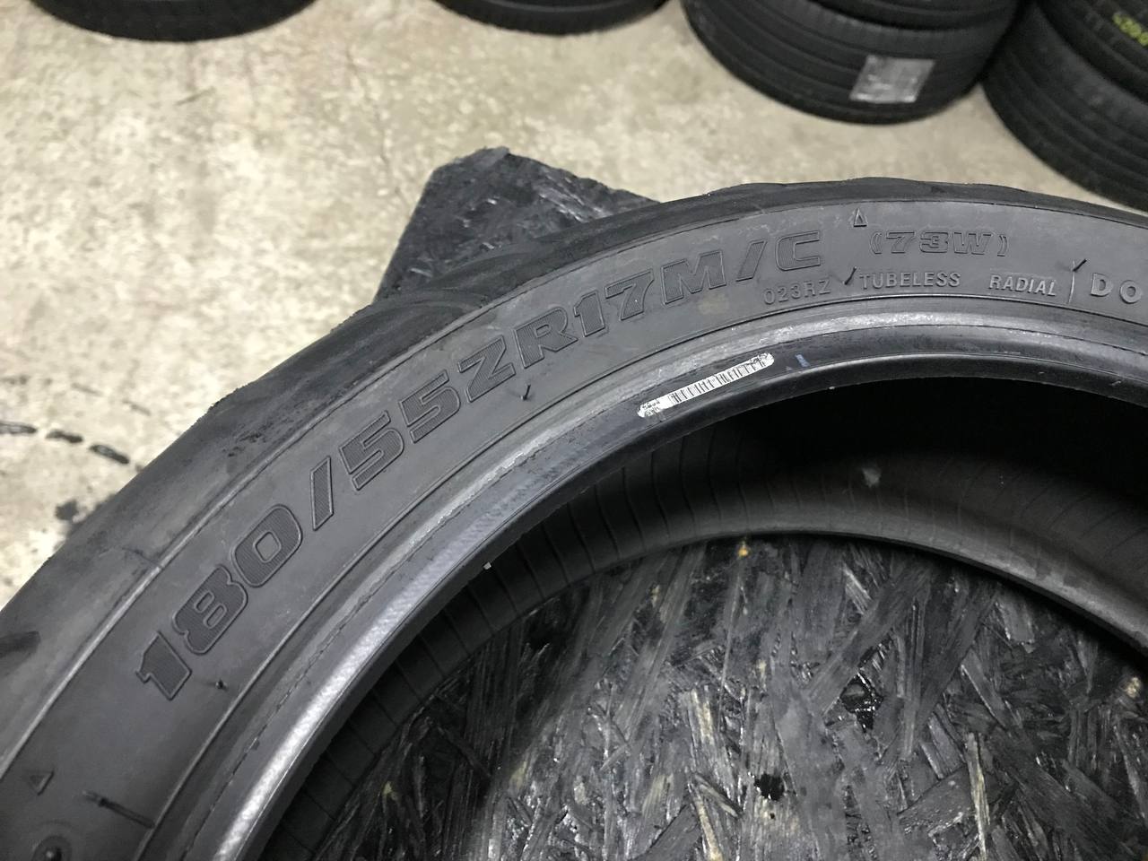 180/55 R17 Bridgestone Battlax Sport Touring BT023R