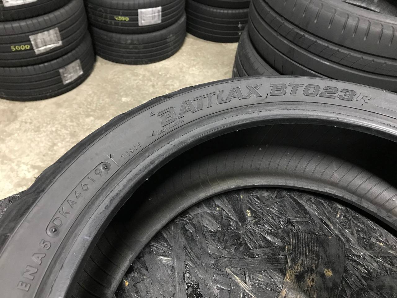 180/55 R17 Bridgestone Battlax Sport Touring BT023R