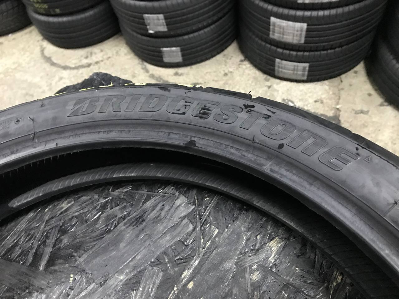 110/80 R19 Bridgestone Battlax Adventure A40F