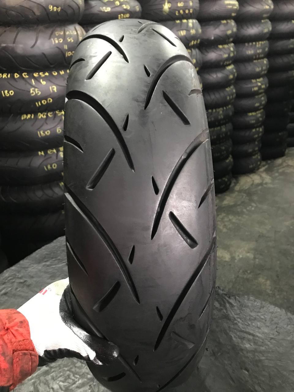 180/65 R16 Metzeler ME 888 Marathon Ultra