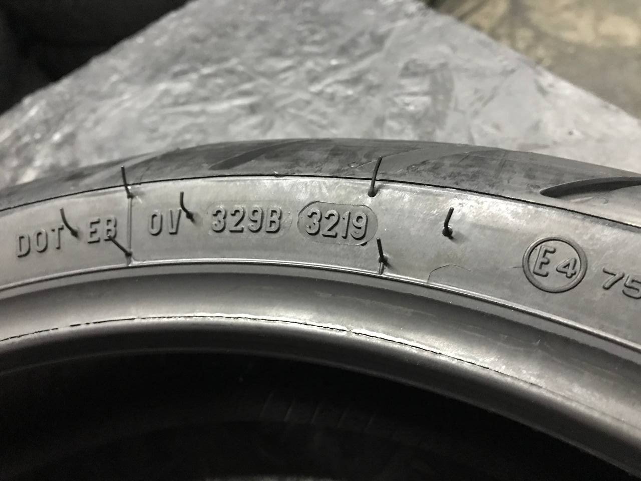 120/70 R17 Metzeler ME 888 Marathon Ultra