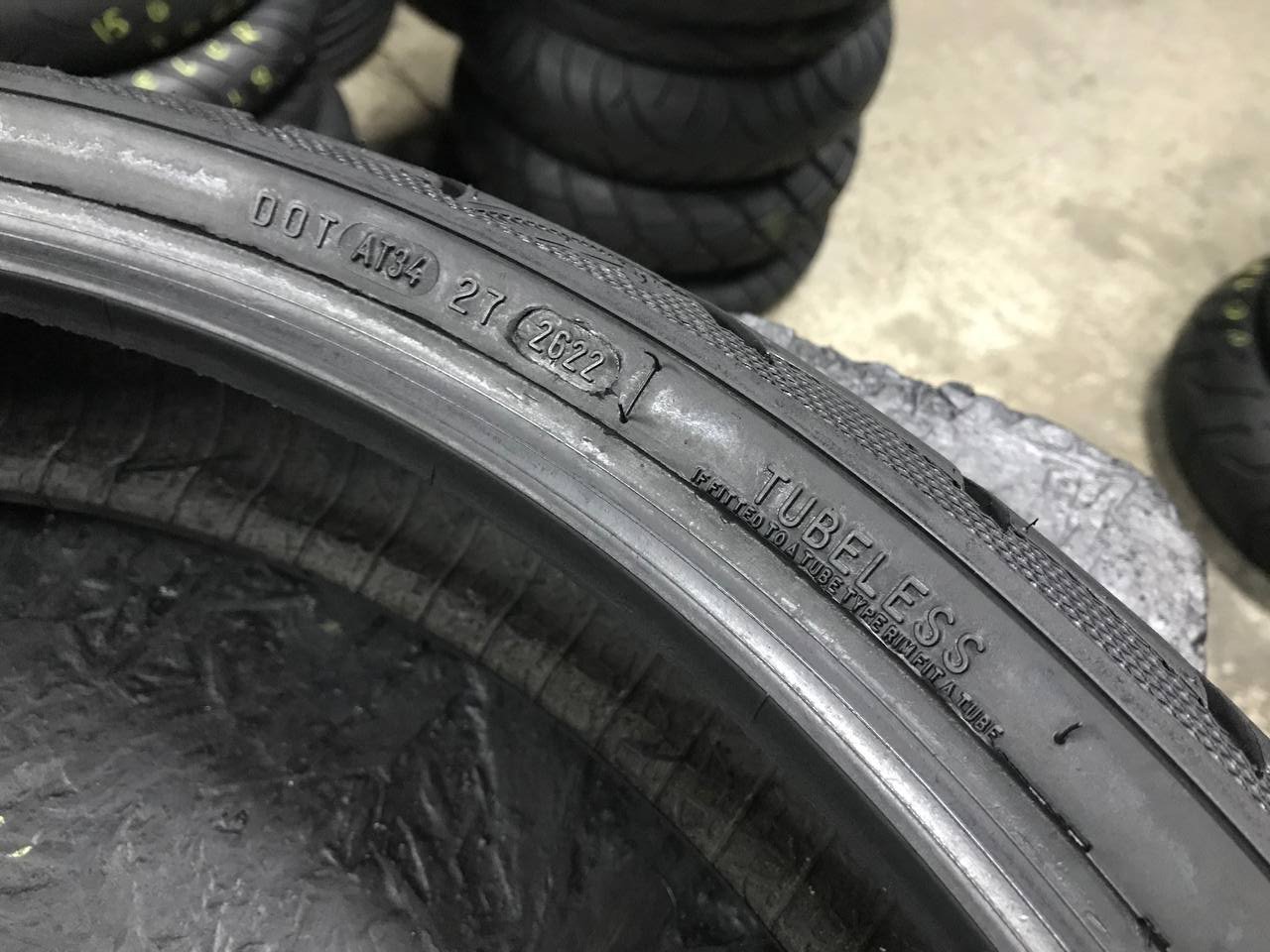 130/60 R21 Avon AV91 Cobra Chrome