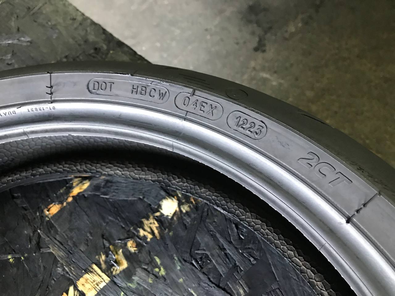 120/70 R17 Michelin Power GP