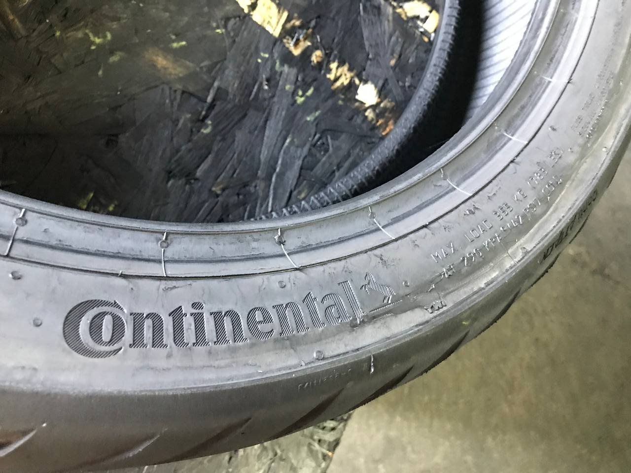 170/60 R17 Continental ContiRoadAttack 4