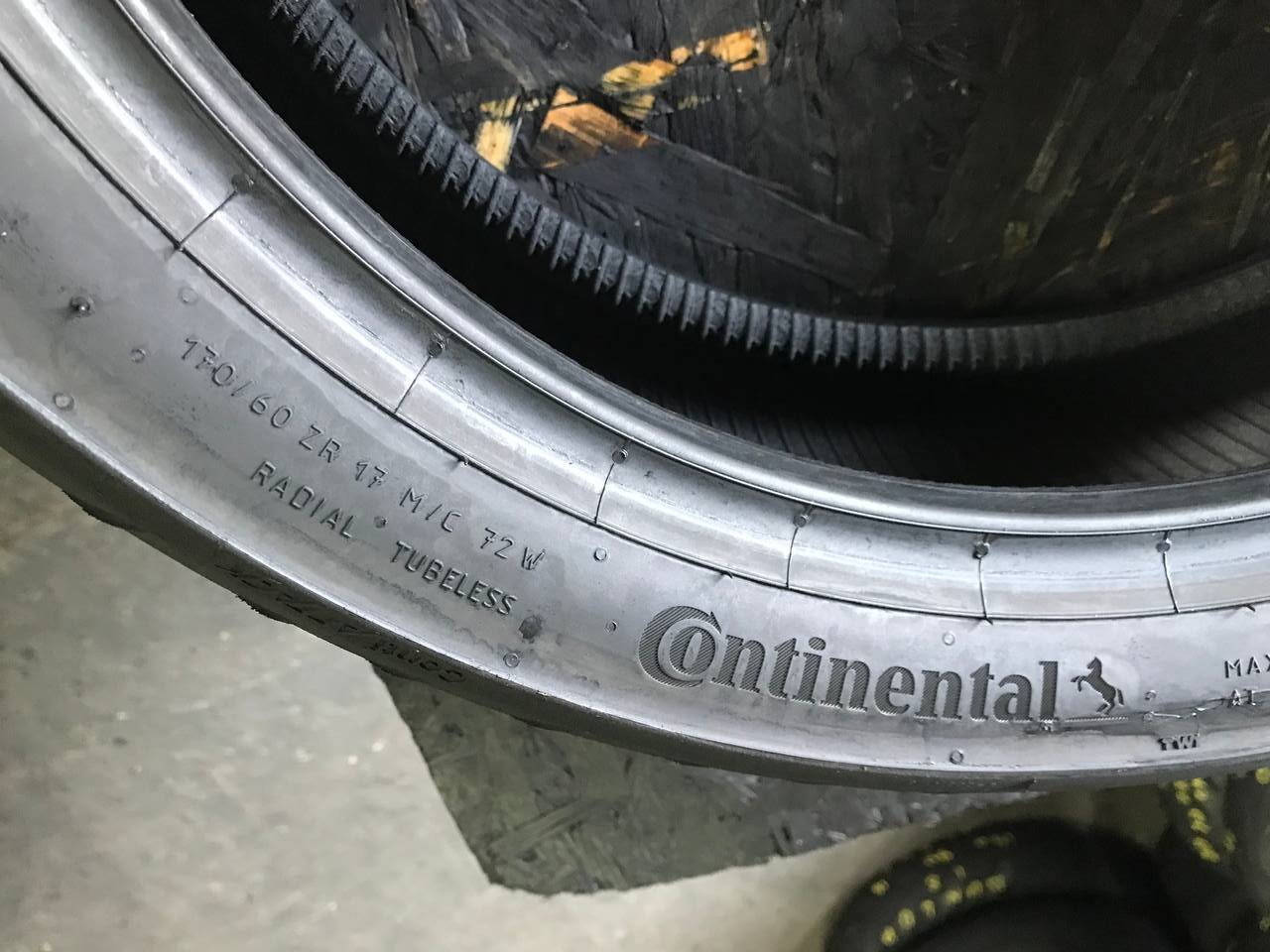170/60 R17 Continental ContiRoadAttack 4