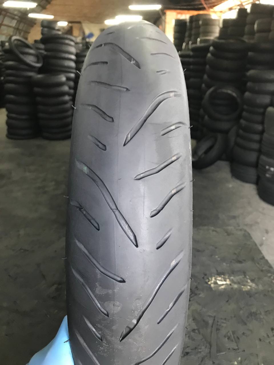 120/70 R17 Bridgestone Battlax Sport Touring T32F