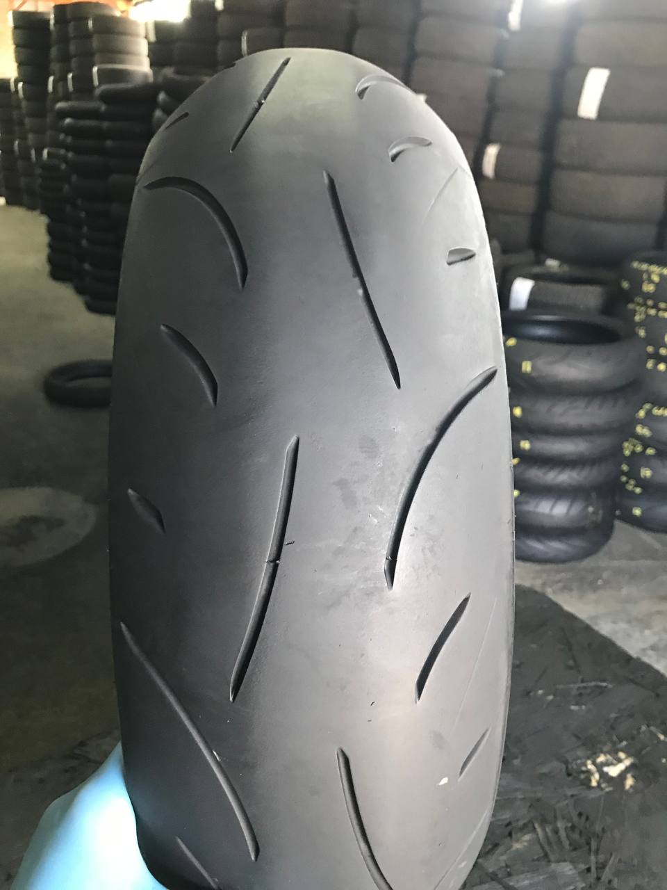 180/55 R17 Dunlop SportMax D214