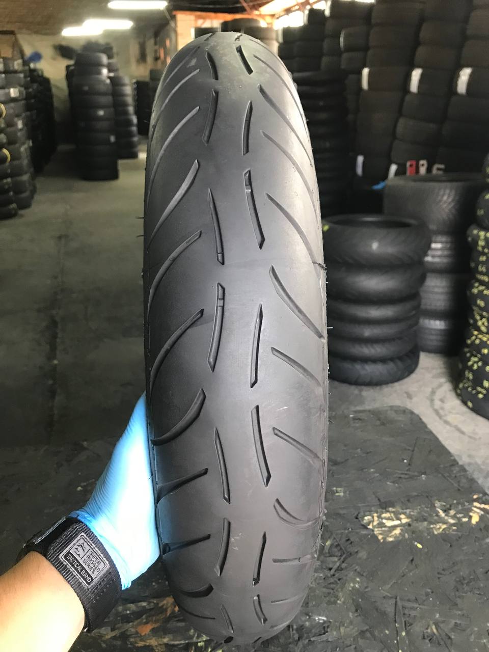120/70 R17 Metzeler Sportec M7 RR