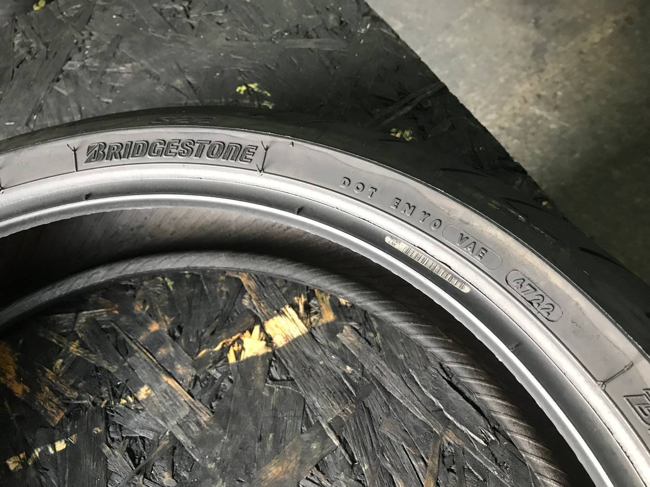 120/70 R17 Bridgestone Battlax Hypersport S22F