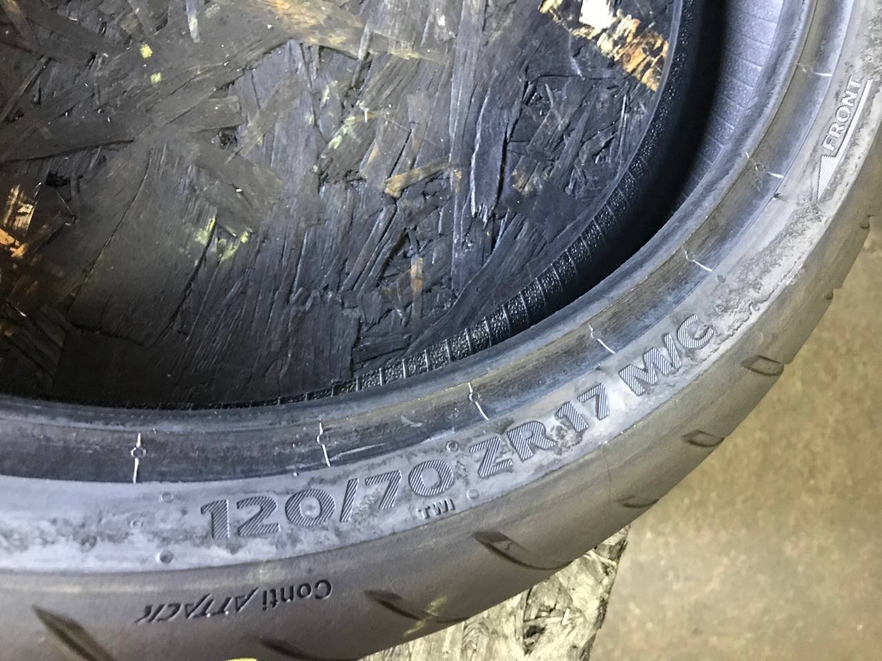 120/70 R17 Continental ContiRoadAttack 4 GT