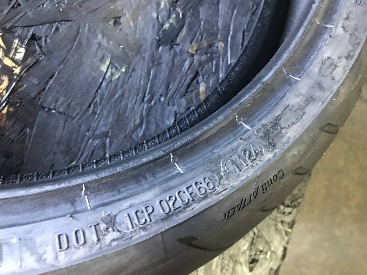 120/70 R17 Continental ContiRoadAttack 4 GT