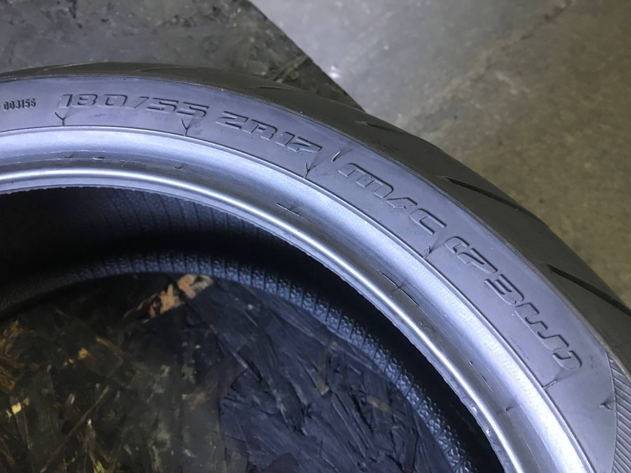 180/55 R17 Metzeler Roadtec Z8 Interact