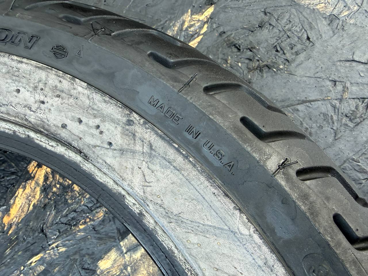 130/90 R16 Dunlop D402F