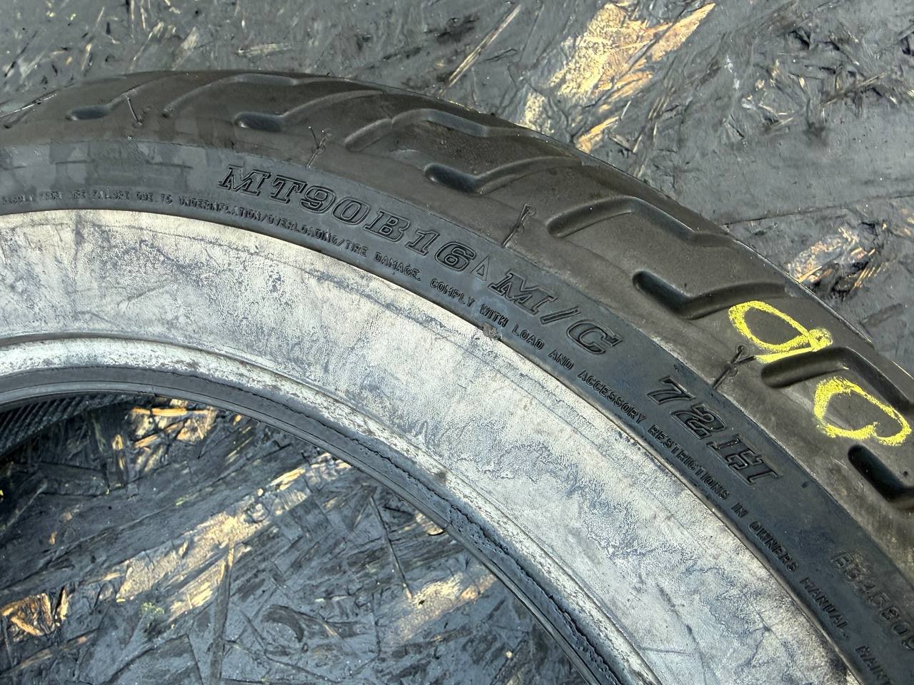130/90 R16 Dunlop D402F