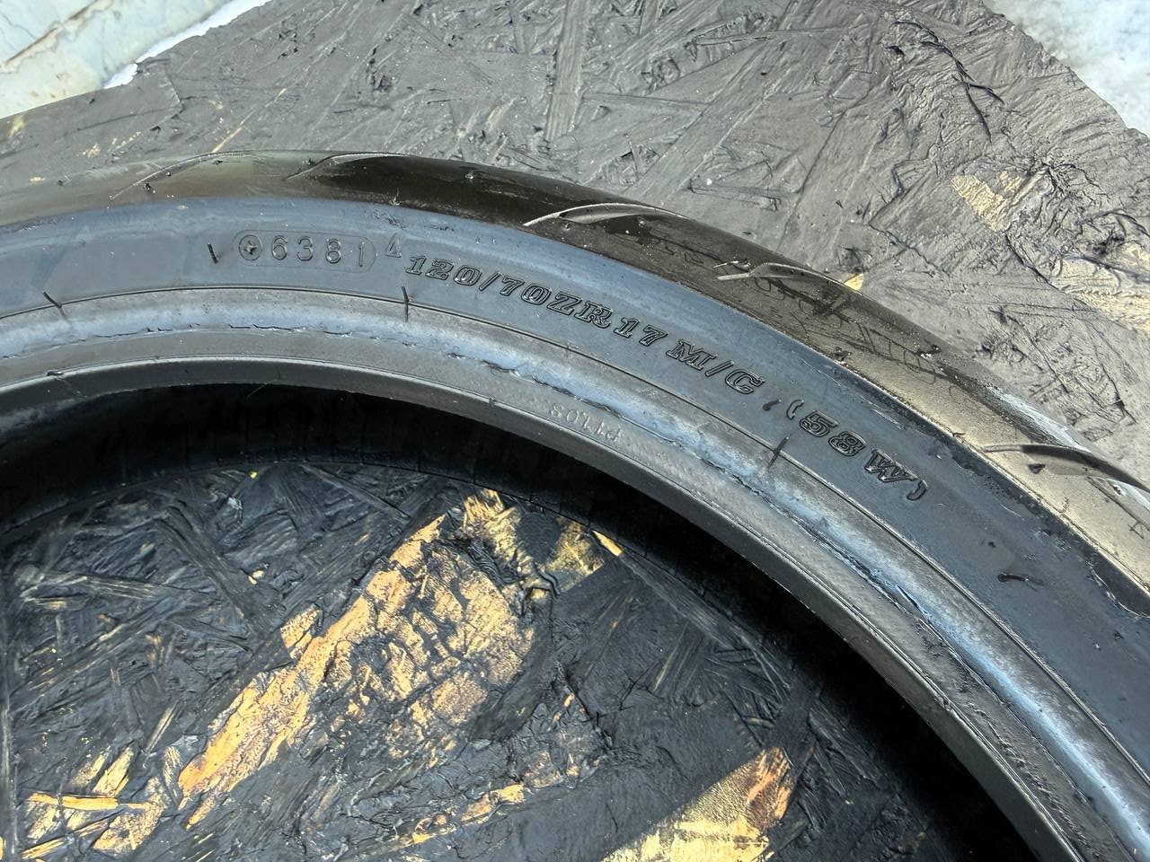 120/70 R17 Dunlop Sportmax GPR 300F