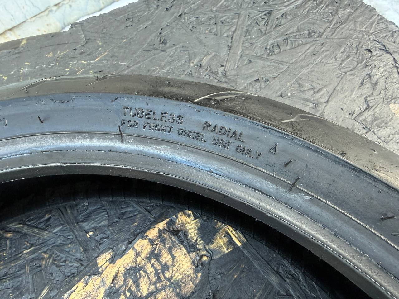 120/70 R17 Dunlop Sportmax GPR 300F