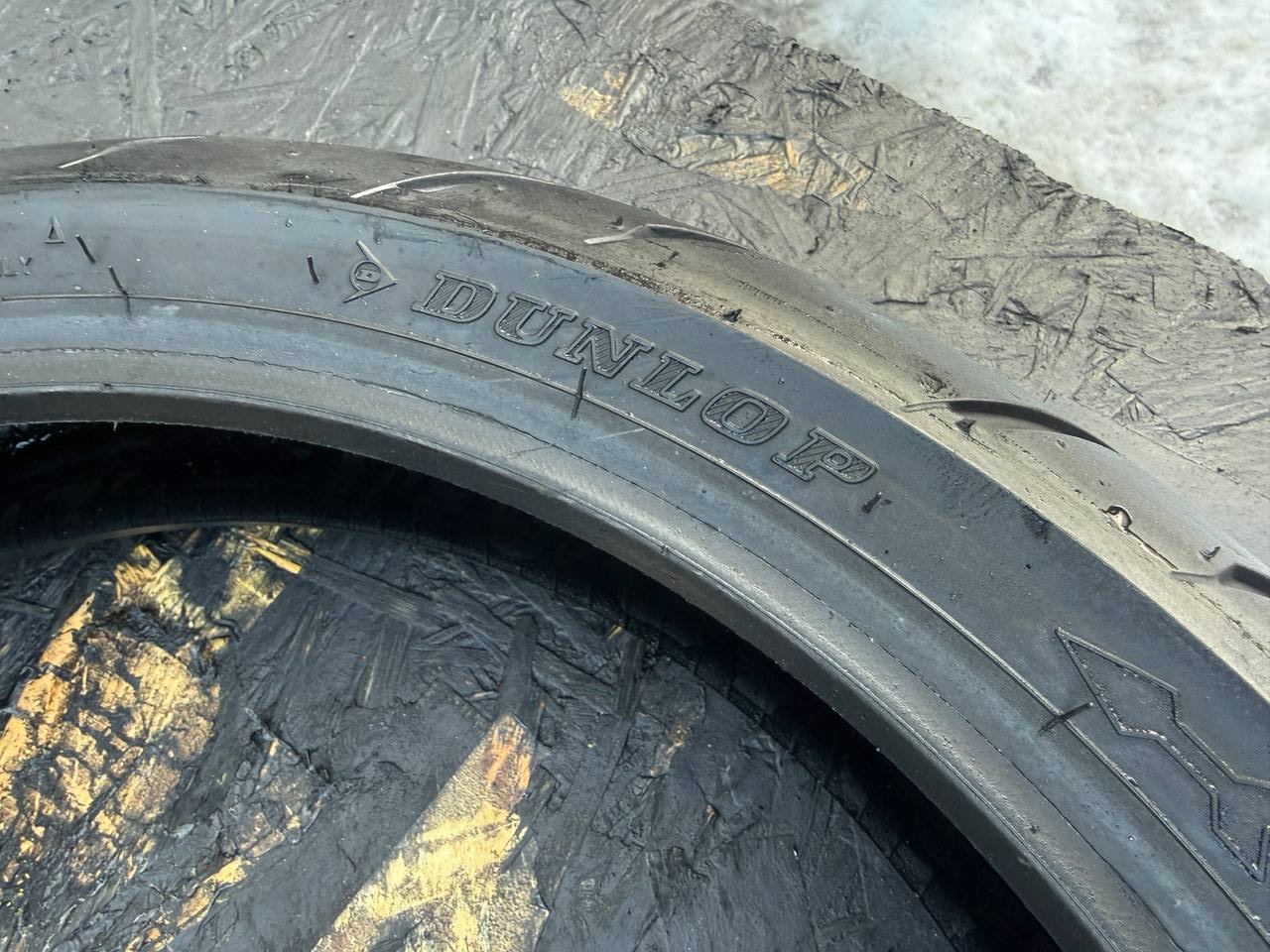 120/70 R17 Dunlop Sportmax GPR 300F