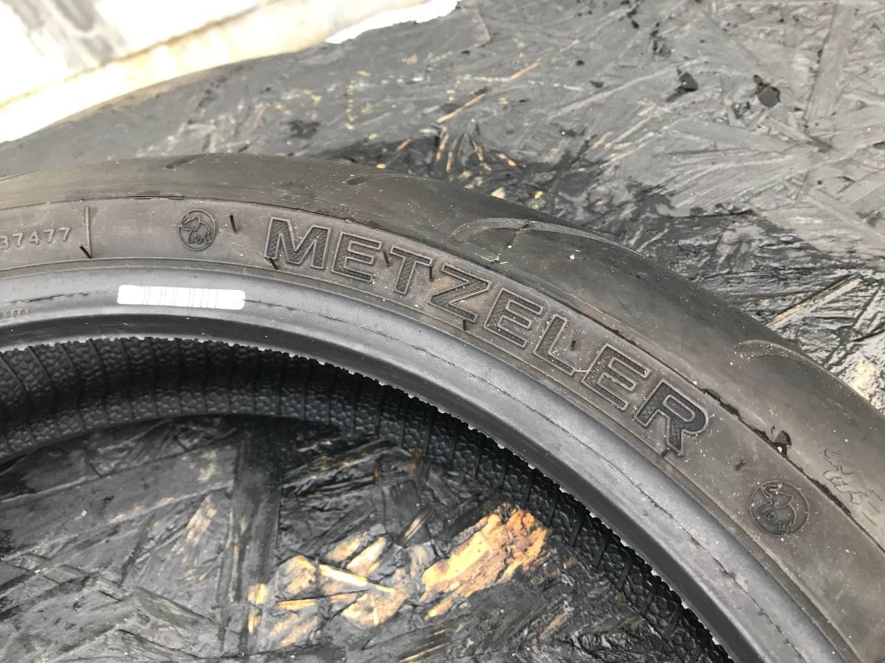 120/70 R17 Metzeler Sportec M3