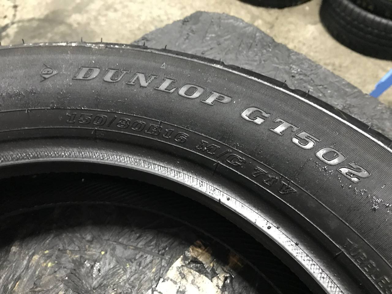 150/80 R16 Dunlop GT502