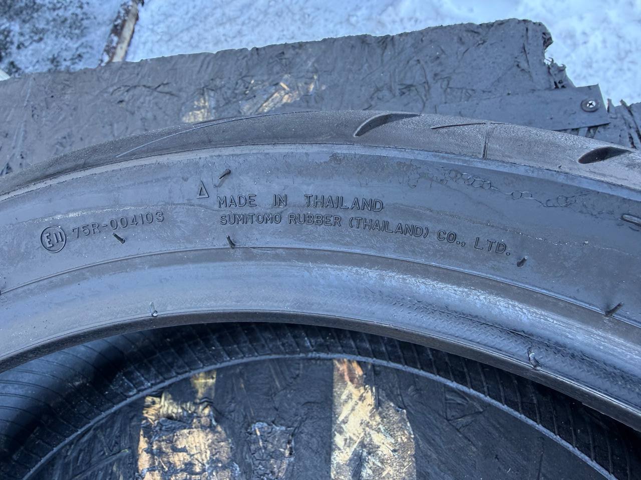 180/55 R17 Dunlop SportMax RoadSport 2