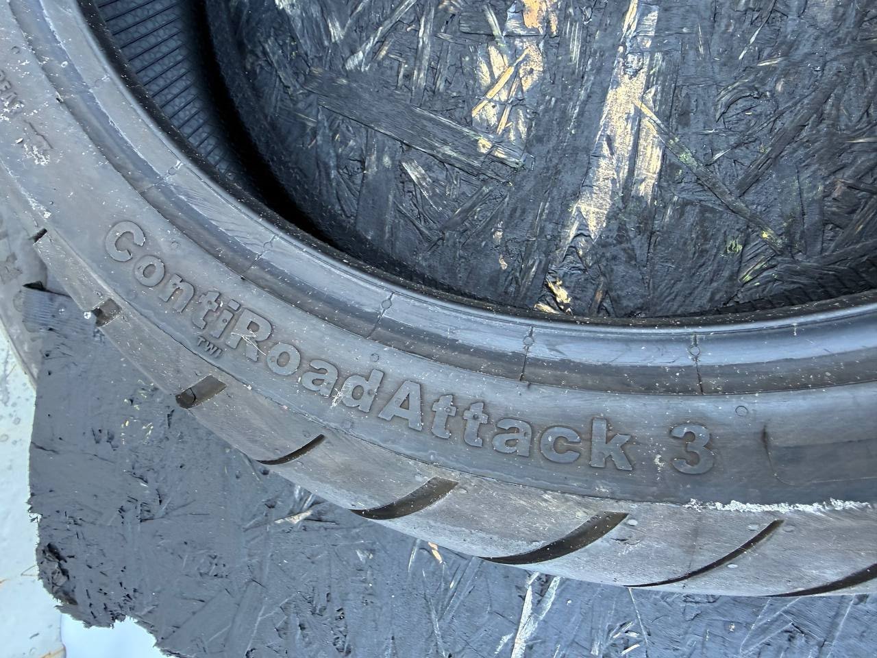 180/55 R17 Continental ContiRoadAttack 3