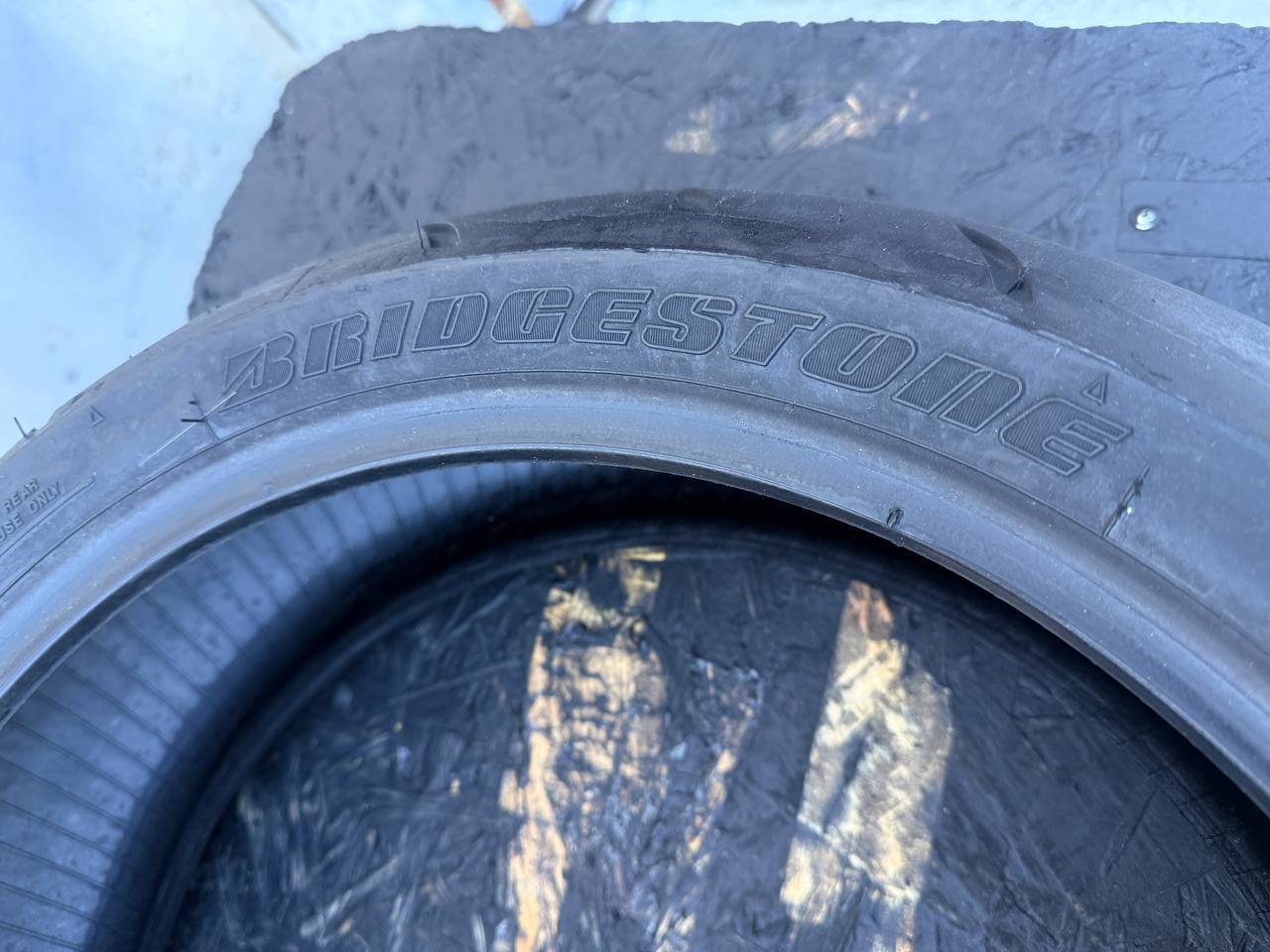 180/55 R17 Bridgestone Battlax BT015R