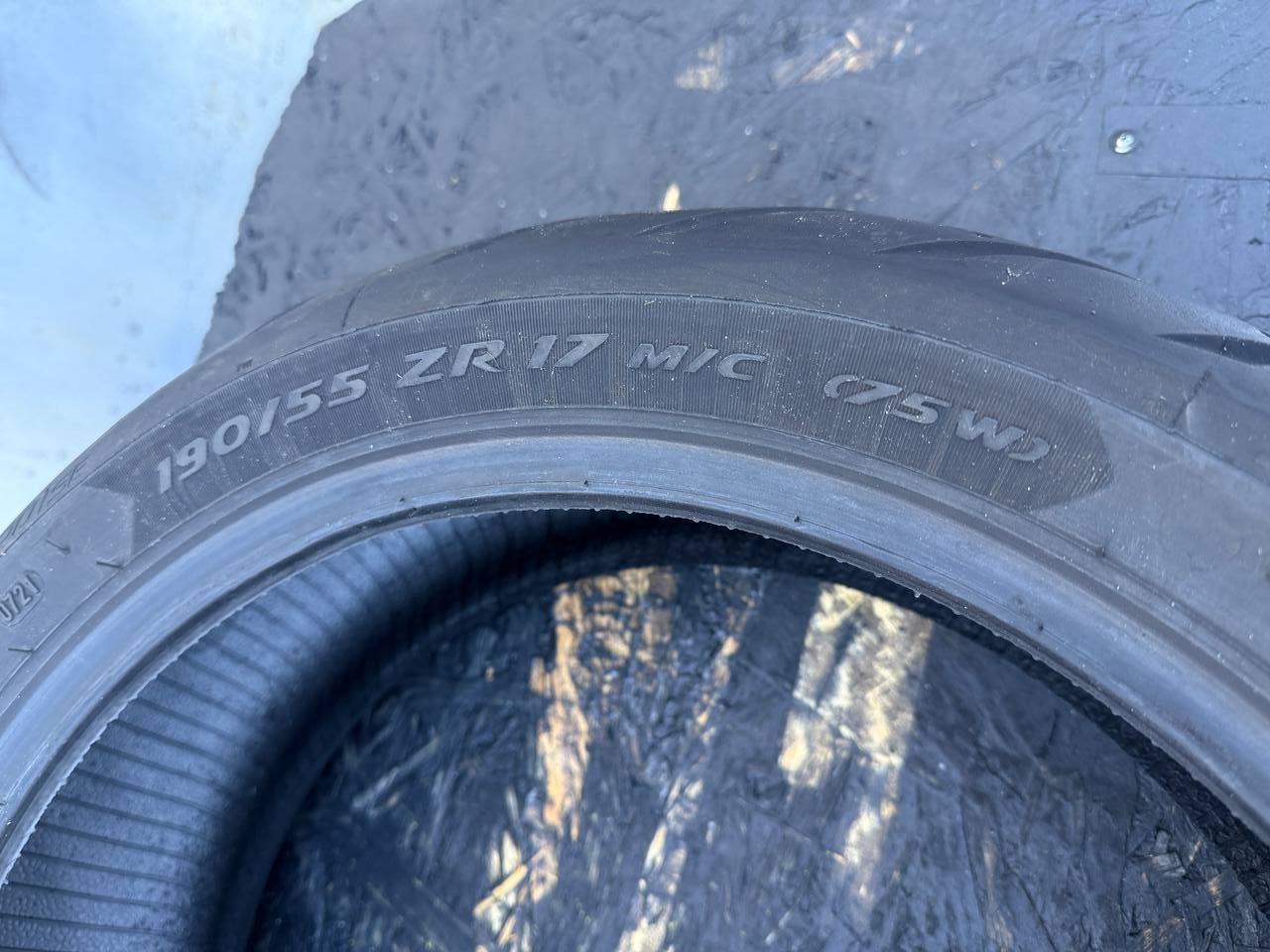 190/55 R17 Metzeler Roadtec 01 SE