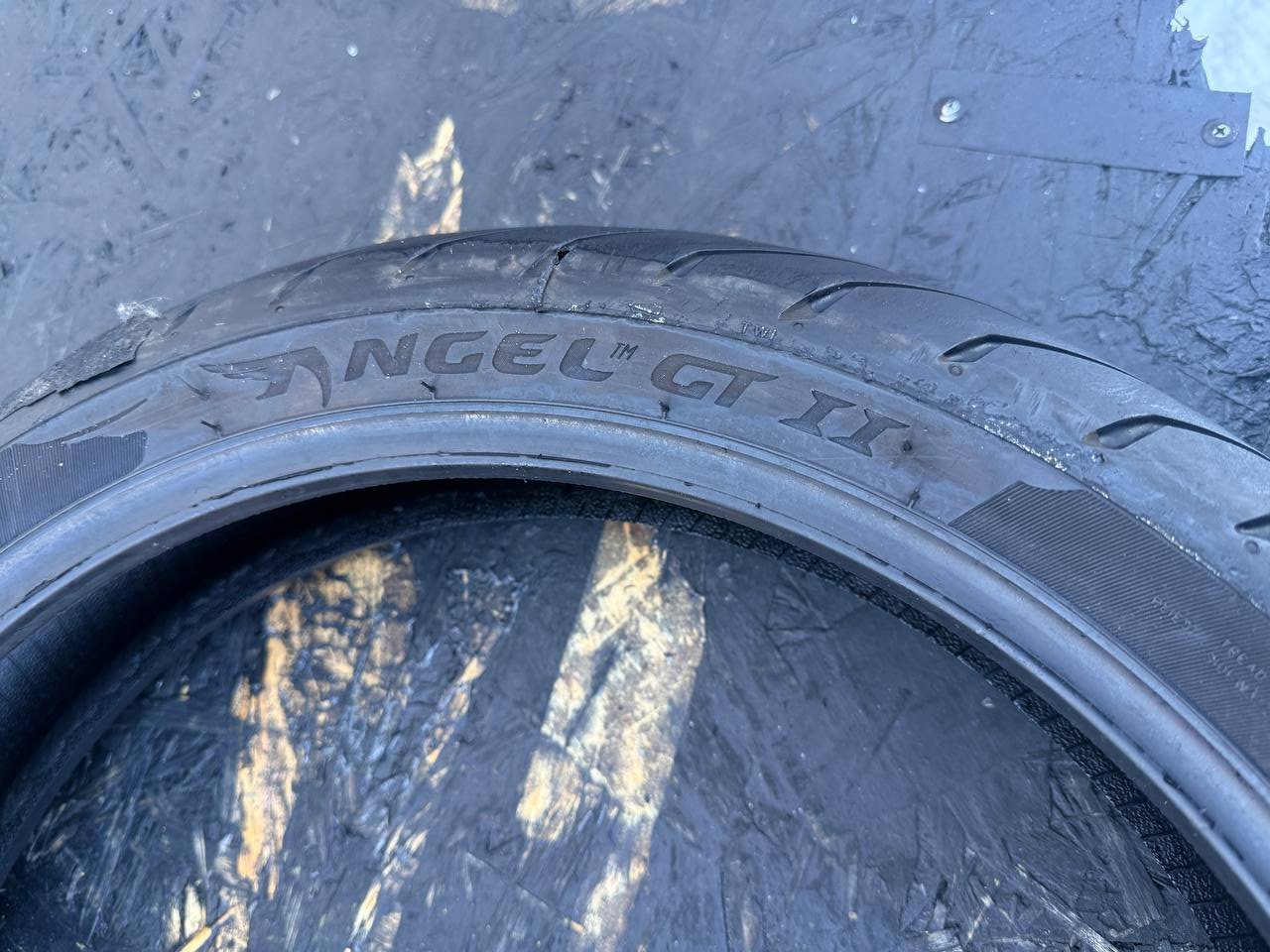 120/70 R17 Pirelli Angel GT II