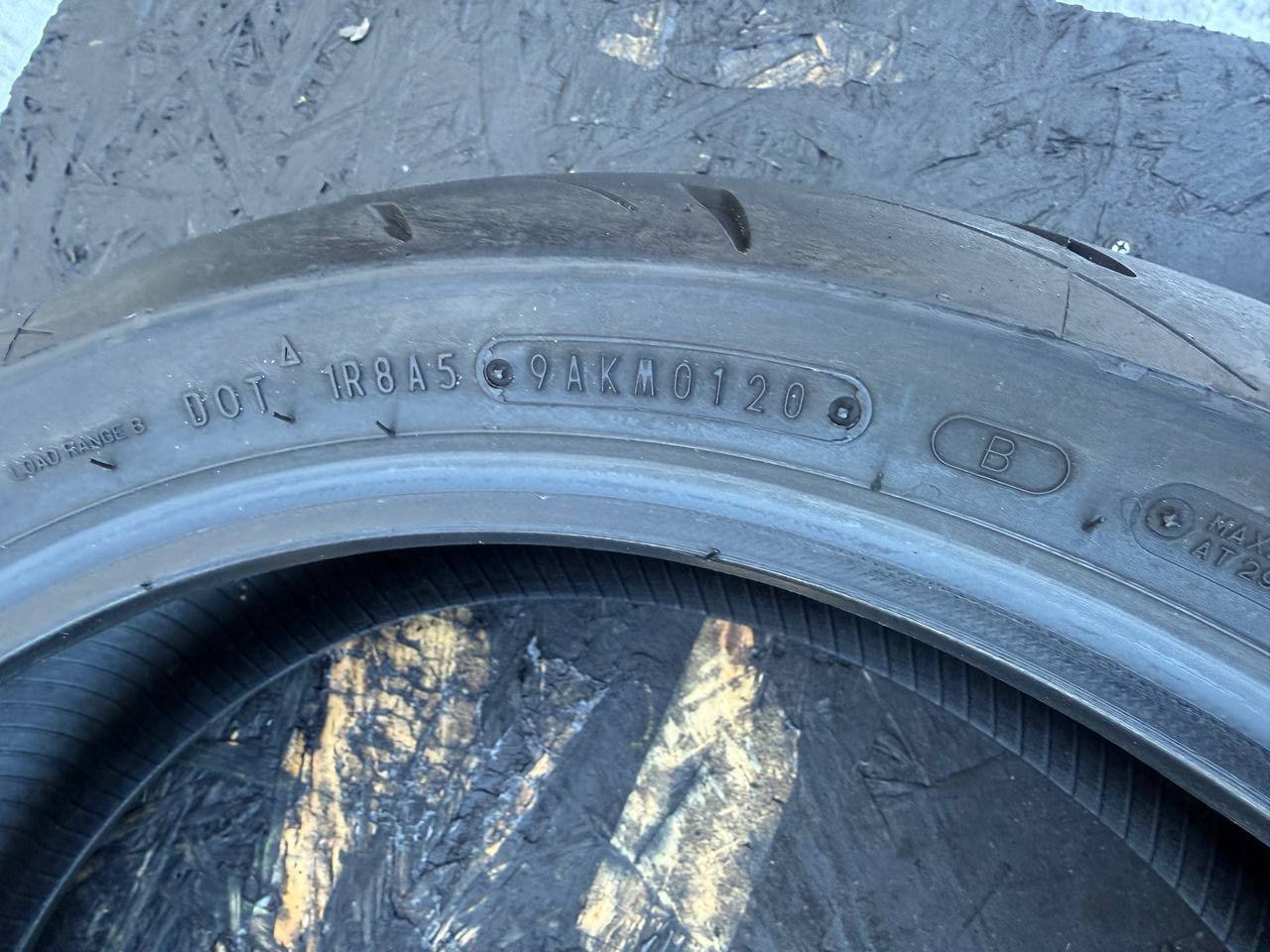 180/55 R17 Dunlop SportMax RoadSport 2