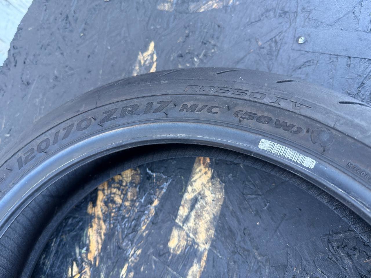 120/70 R17 Pirelli Diablo Rosso IV