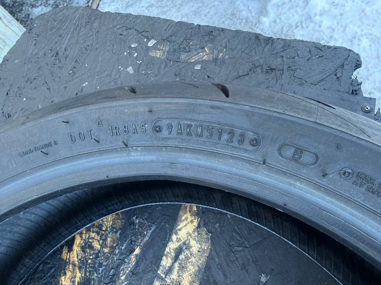 180/55 R17 Dunlop SportMax RoadSport 2