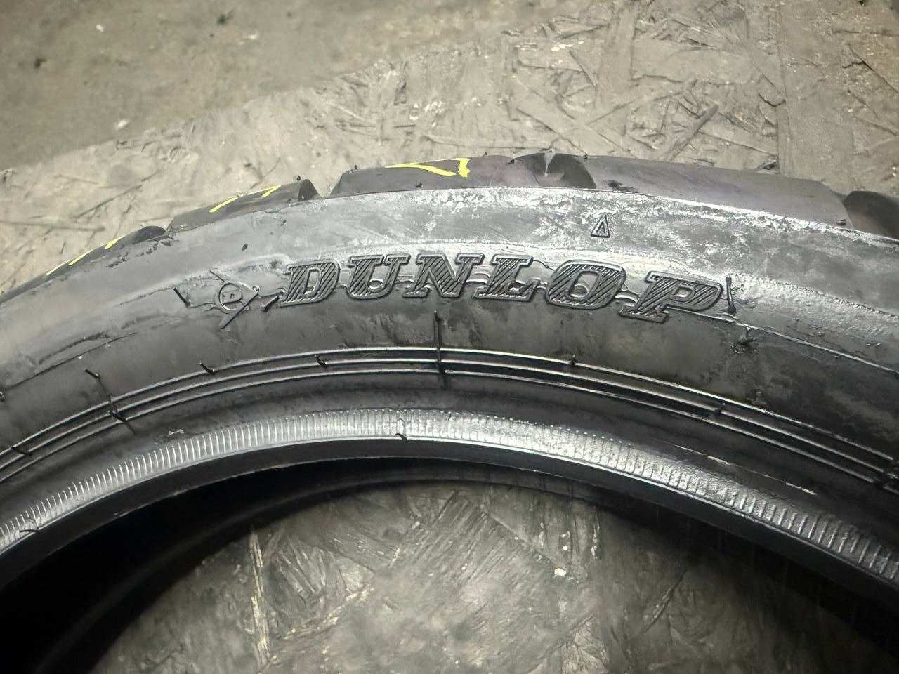 150/70 R18 Dunlop Trailmax Mixtour
