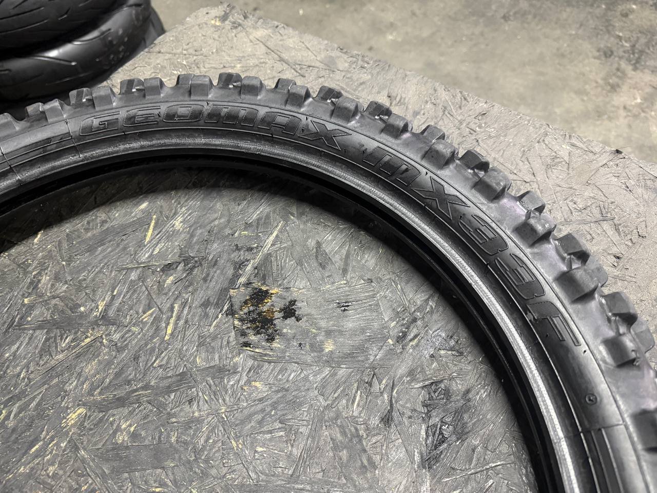 80/100 R21 Dunlop Geomax MX33F