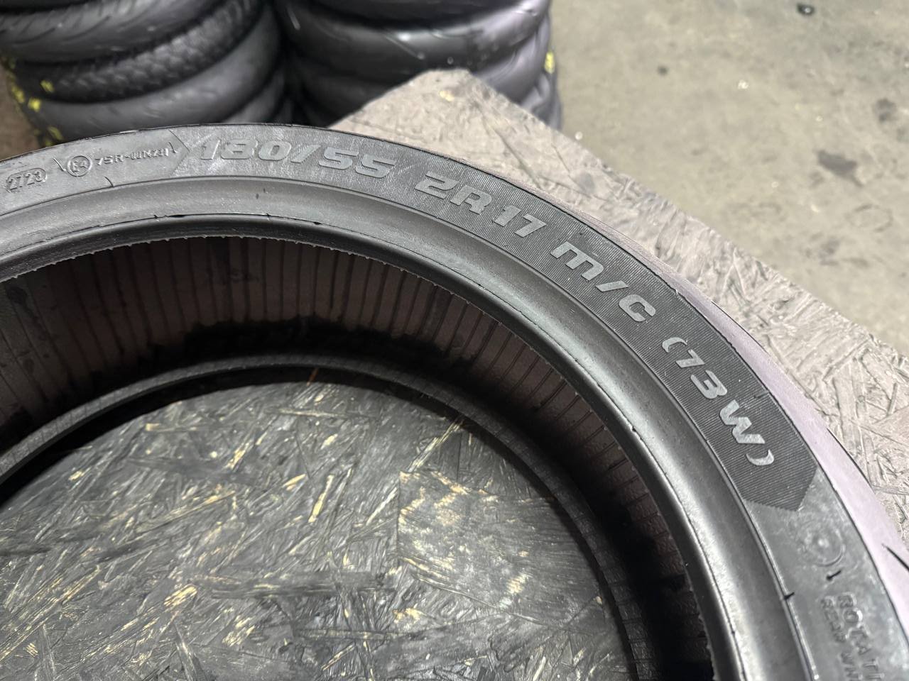 180/55 R17 Metzeler Sportec M9 RR