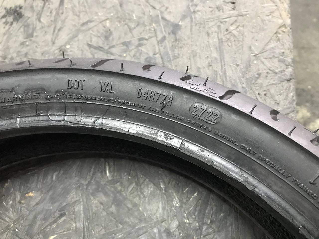110/70 R16 Metzeler Feelfree