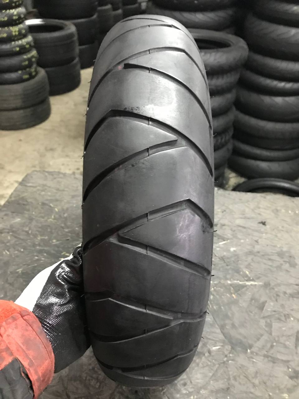 120/70 R12 Mitas 