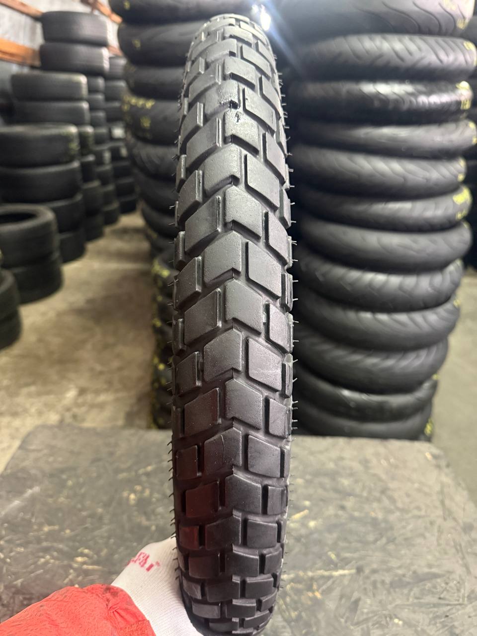 90/90 R21 Ceat Gripp-XL F