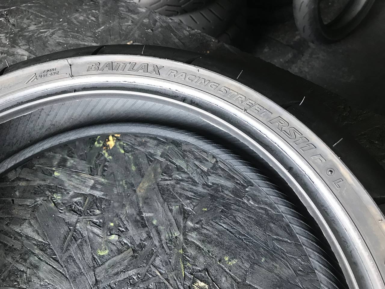 120/70 R17 Bridgestone Battlax Racing Street RS11F