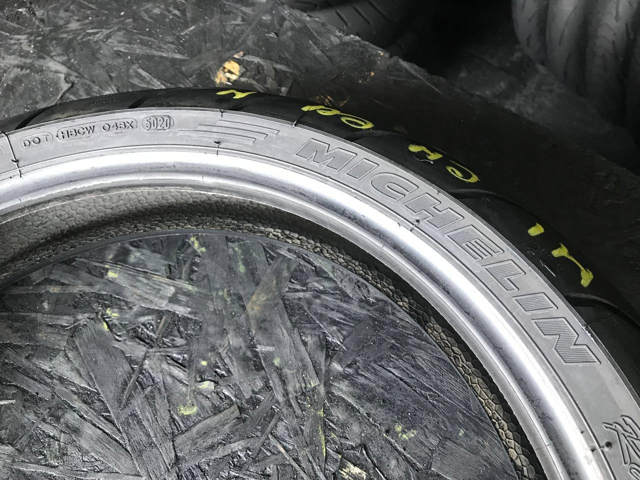 120/70 R17 Michelin Pilot Power 2CT