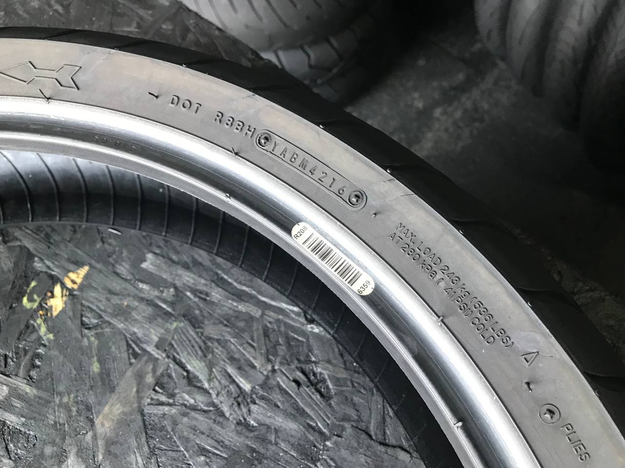 120/70 R18 Dunlop SportMax D220F ST