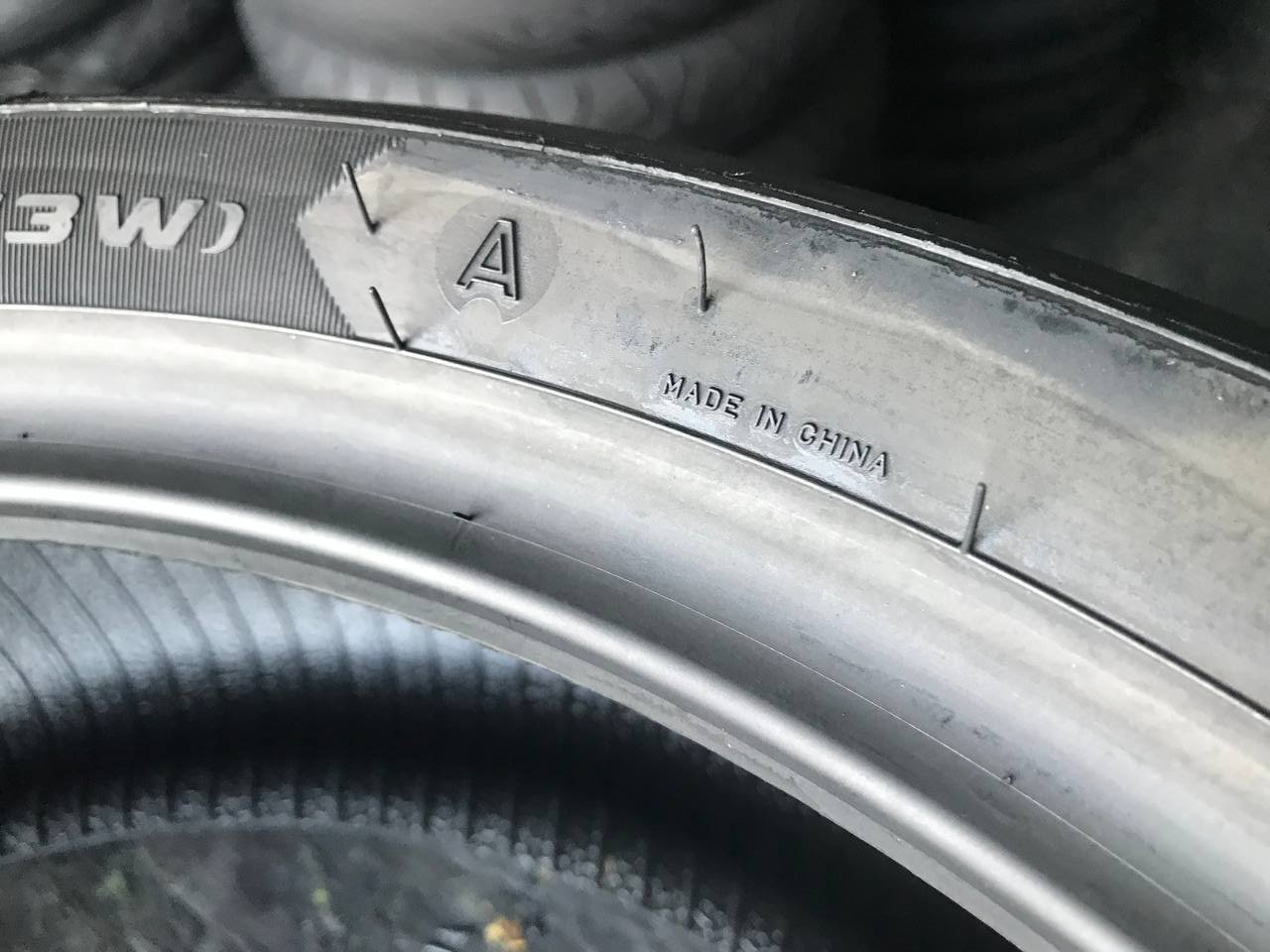 180/55 R17 Metzeler Sportec M9 RR