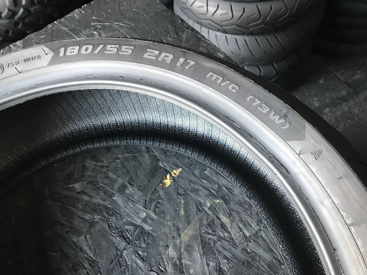 180/55 R17 Metzeler Sportec M9 RR