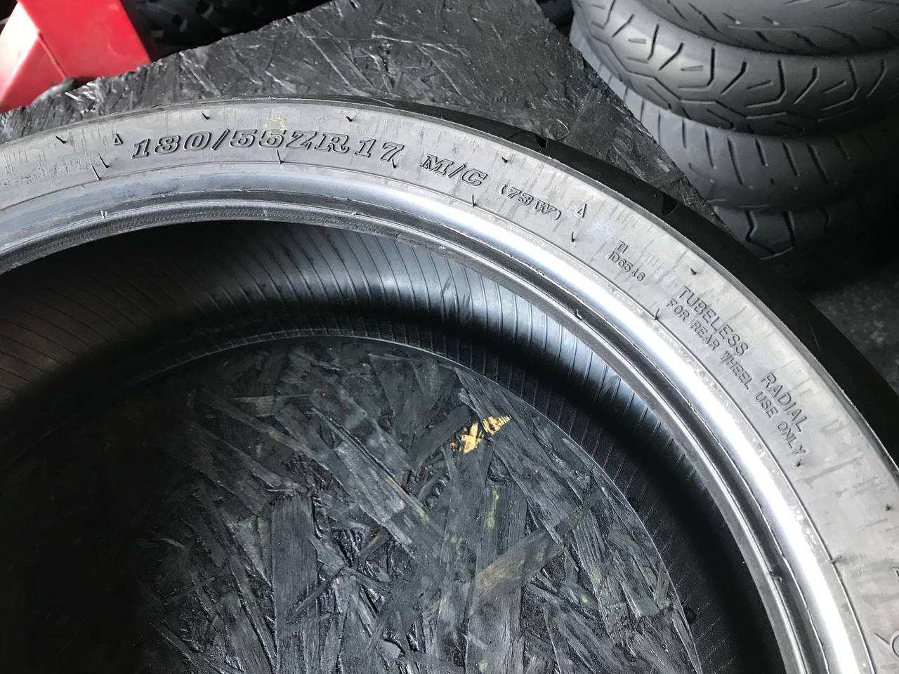 180/55 R17 Dunlop SportMax RoadSport 2