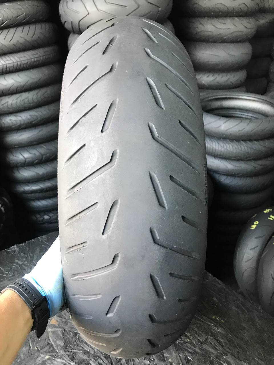 180/55 R17 Continental ContiRoadAttack 4