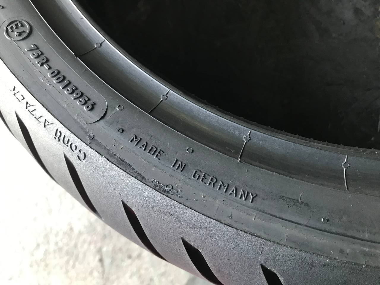 180/55 R17 Continental ContiRoadAttack 4
