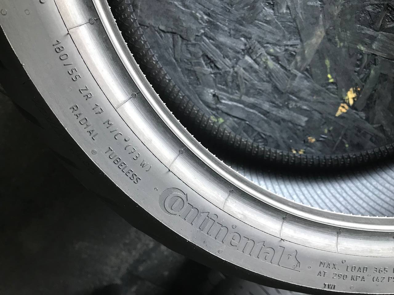 180/55 R17 Continental ContiRoadAttack 4