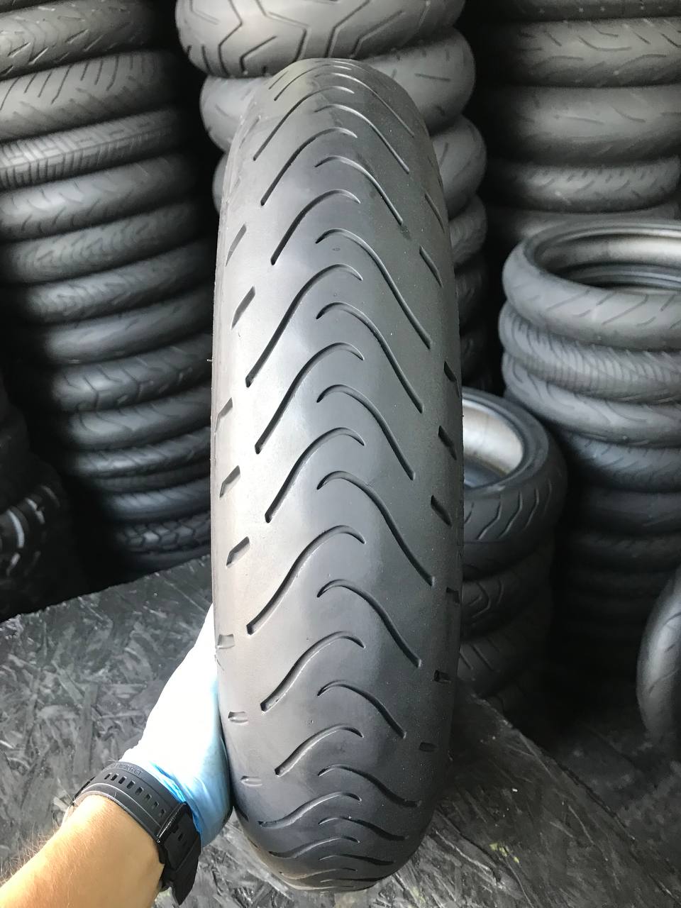 120/70 R17 Metzeler Roadtec 01 SE