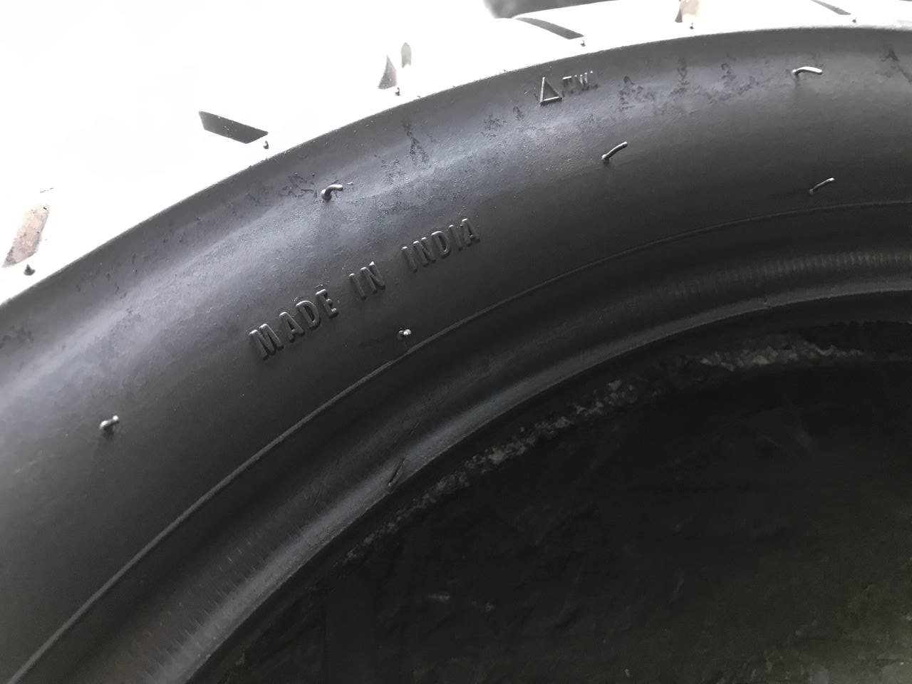 100/90 R17 Continental ContiGO
